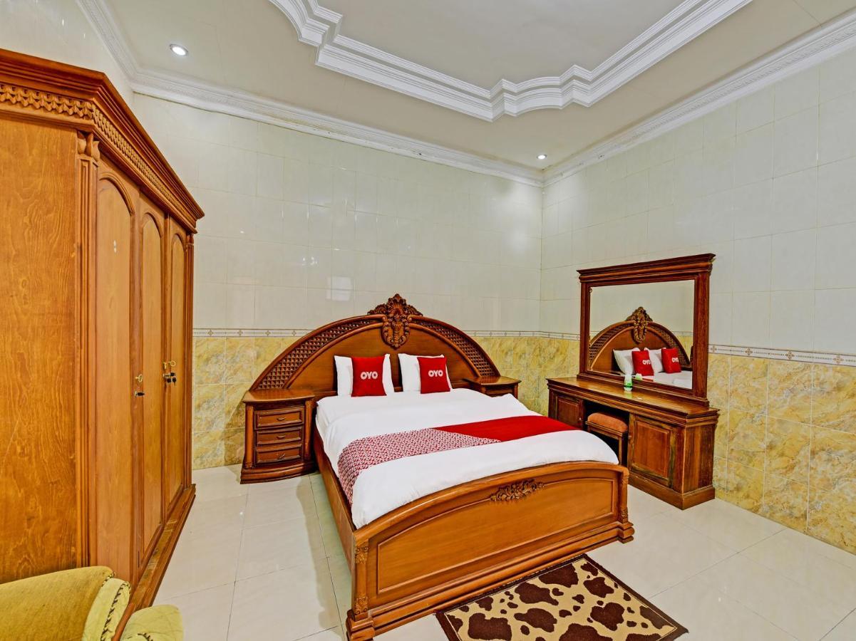 Collection O 91489 Hotel Tanjung Permata Cilacap Kültér fotó